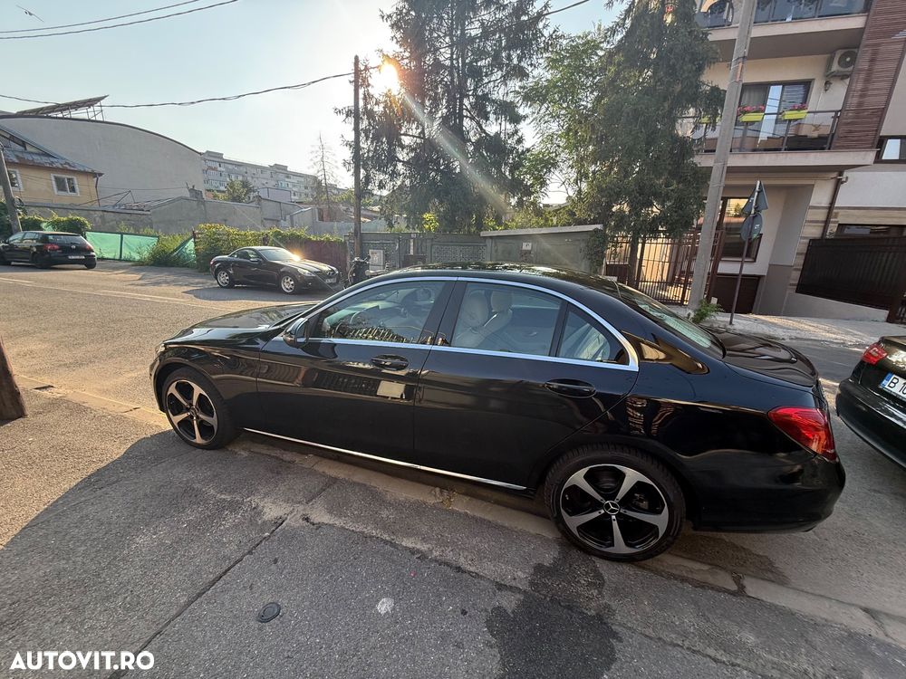 Mercedes-Benz C 220 d 4MATIC Aut. - 4