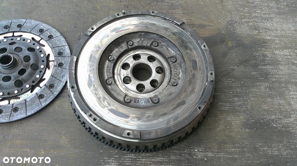 RENAULT MEGANE 2 II 1.9 DCI 120KM KOŁO DWUMASOWE  SPRZĘGŁO - 9