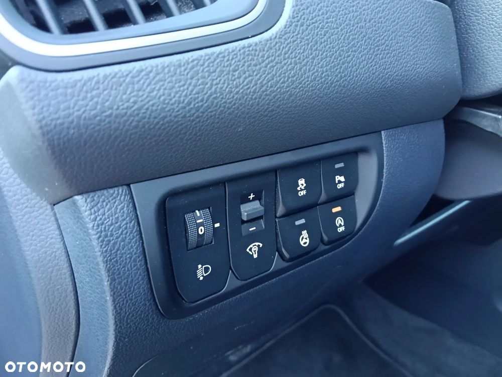 Kia Rio 1.4 Platinum Edition - 12