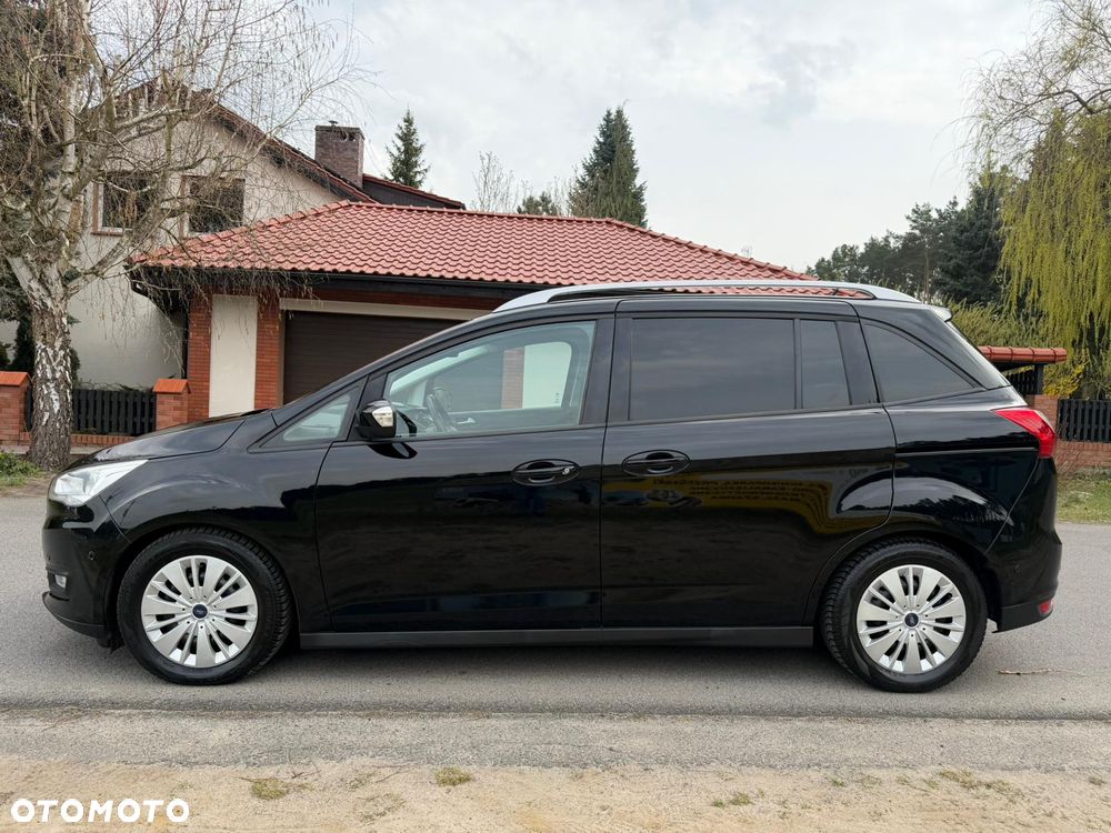 Ford Grand C-MAX - 3