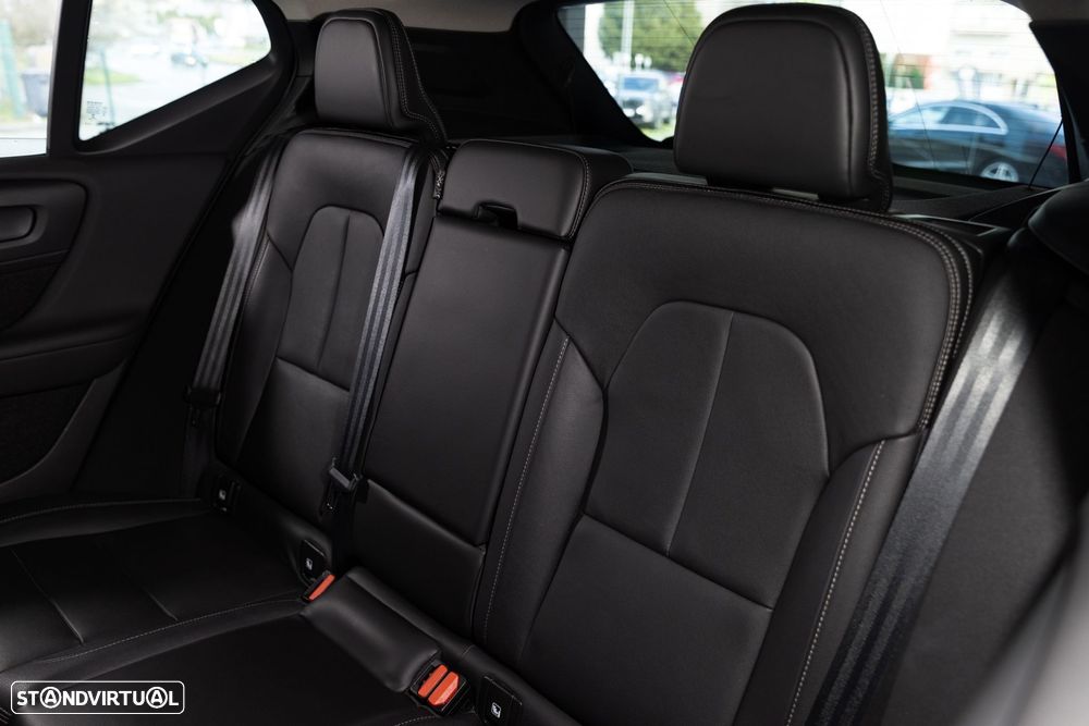 Volvo XC 40 2.0 D3 Inscription - 22