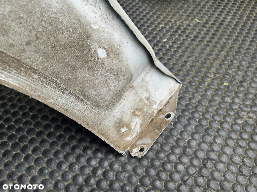 Błotnik Prawy Przod Przedni Srebrny Nadkole LY7W Audi A6 C6 Przed Lift - 34