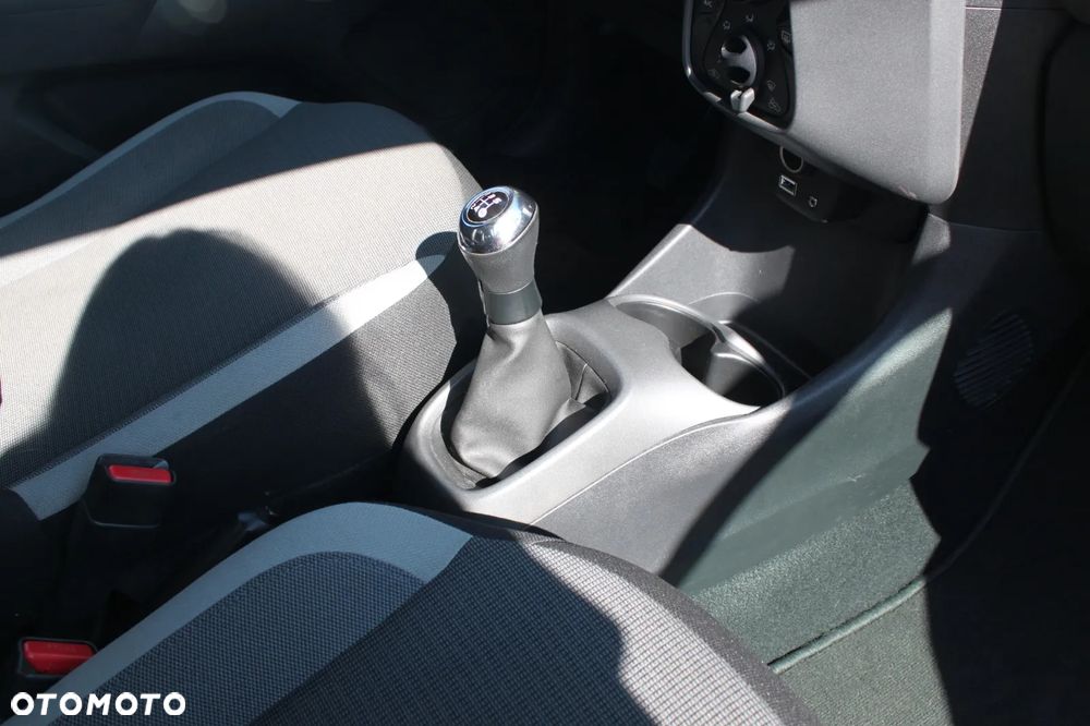 Toyota Aygo - 14