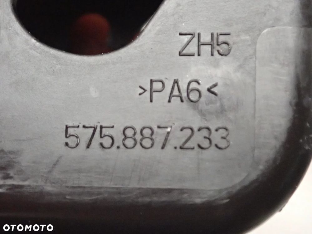 ZASLEPKA FOTELA VW TOURAN III  5TA  - 1123729XX, 1123728XX, 5H0887233B, 5TA885318, 5TA885317, 5E3887233A, 5G0887233C, 2GA858848, 2GA858847, 5TA883391B, 5TA883392B, 5TA885779, 5TA885750, 5Q0886193, 10A886197A, 2GA886197, 5TA885749, 5TA867464, 5TA867574, 5G0887187, 575887187, 575887233, 11A886197, 9918018344LH, 9918018345RH 40 ZŁ - 26