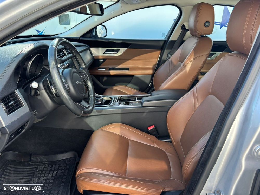 Jaguar XF 2.0 D Prestige Aut. - 22