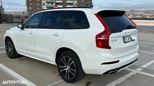 Volvo XC 90 Recharge T8 eAWD R-Design Expression - 4