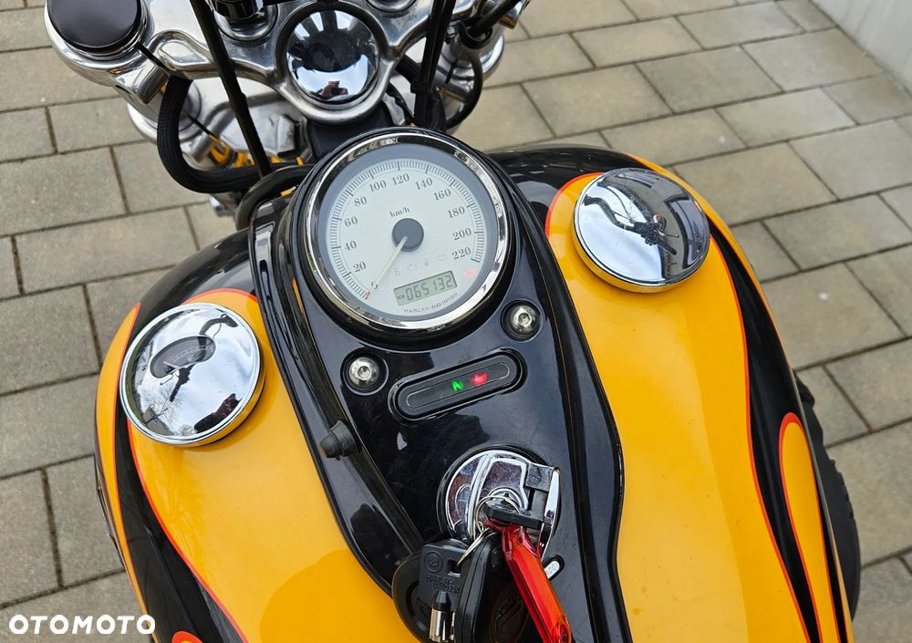 Harley-Davidson Dyna Wide Glide - 4