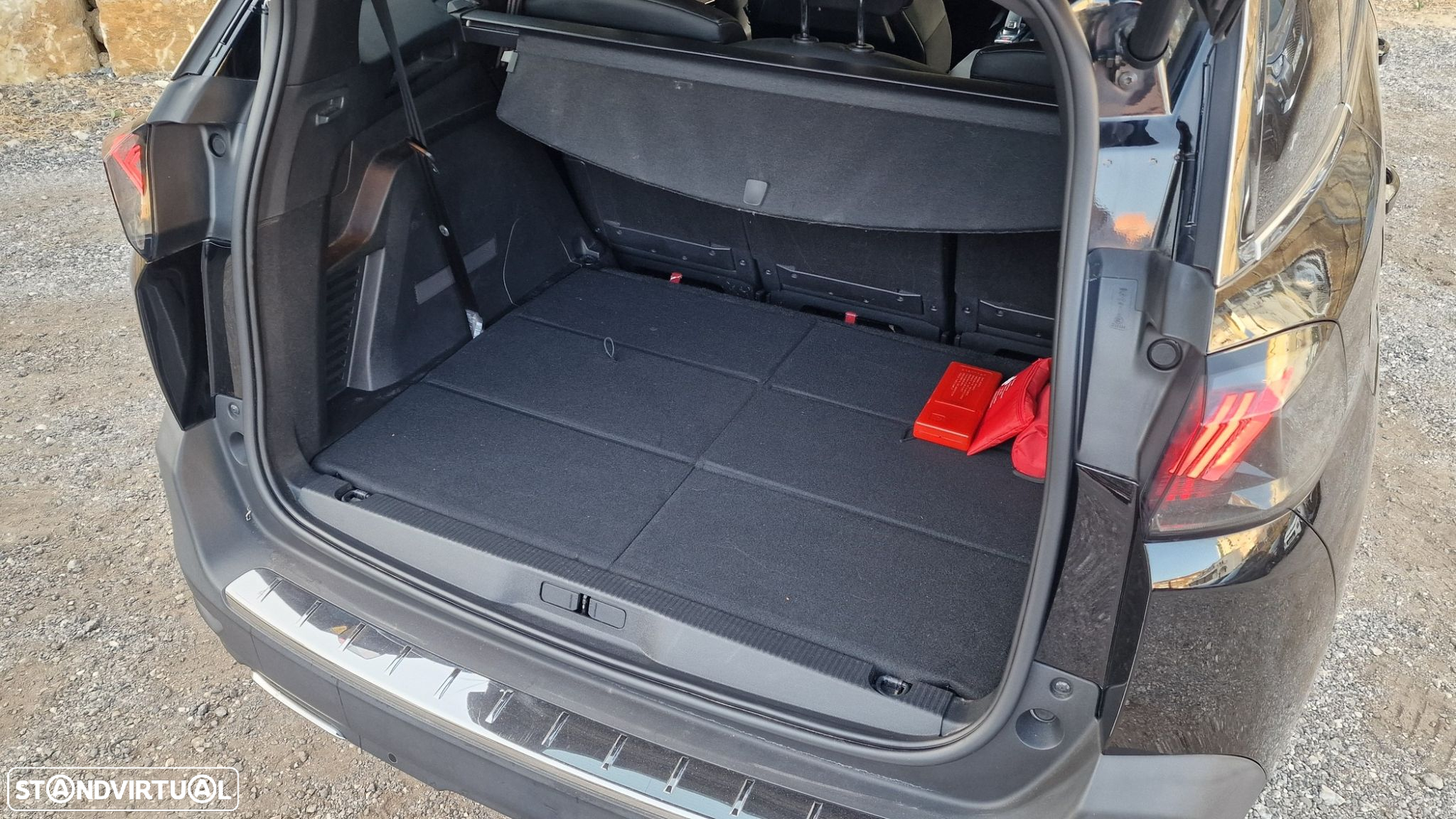Peugeot 5008 1.5 BlueHDi GT Pack EAT8 - 46