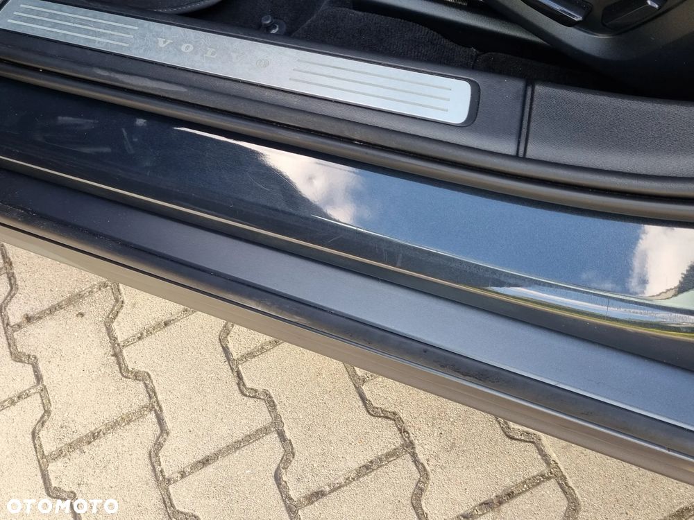 Volvo V90 Cross Country - 35