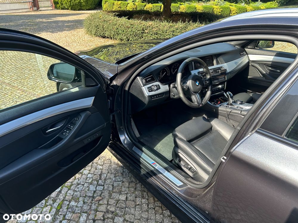 BMW Seria 5 530d Touring Sport-Aut - 15