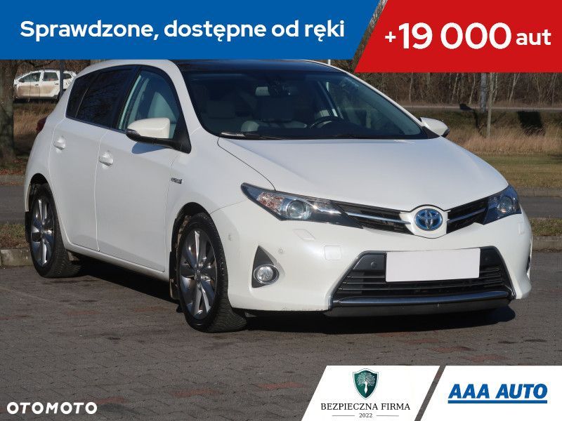 Toyota Auris - 1