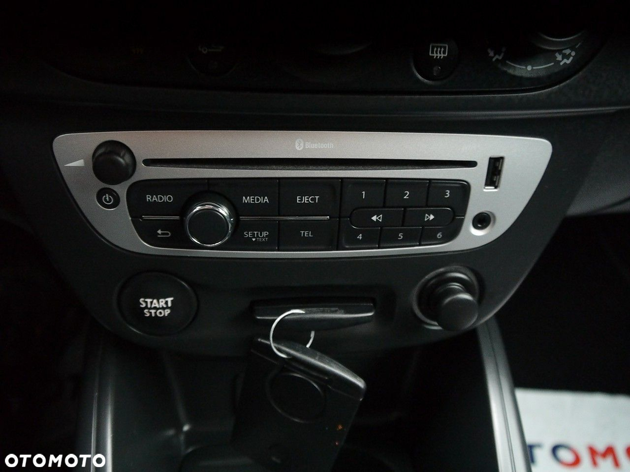 Renault Megane 1.6 16V 100 TomTom Edition - 19