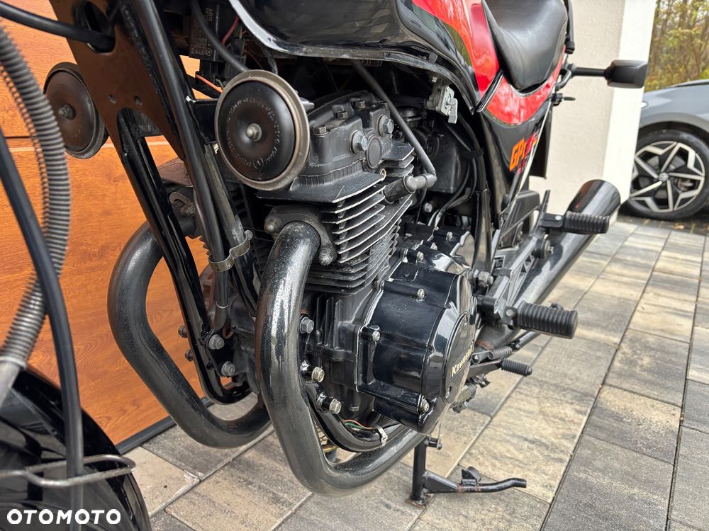 Kawasaki GPZ - 22