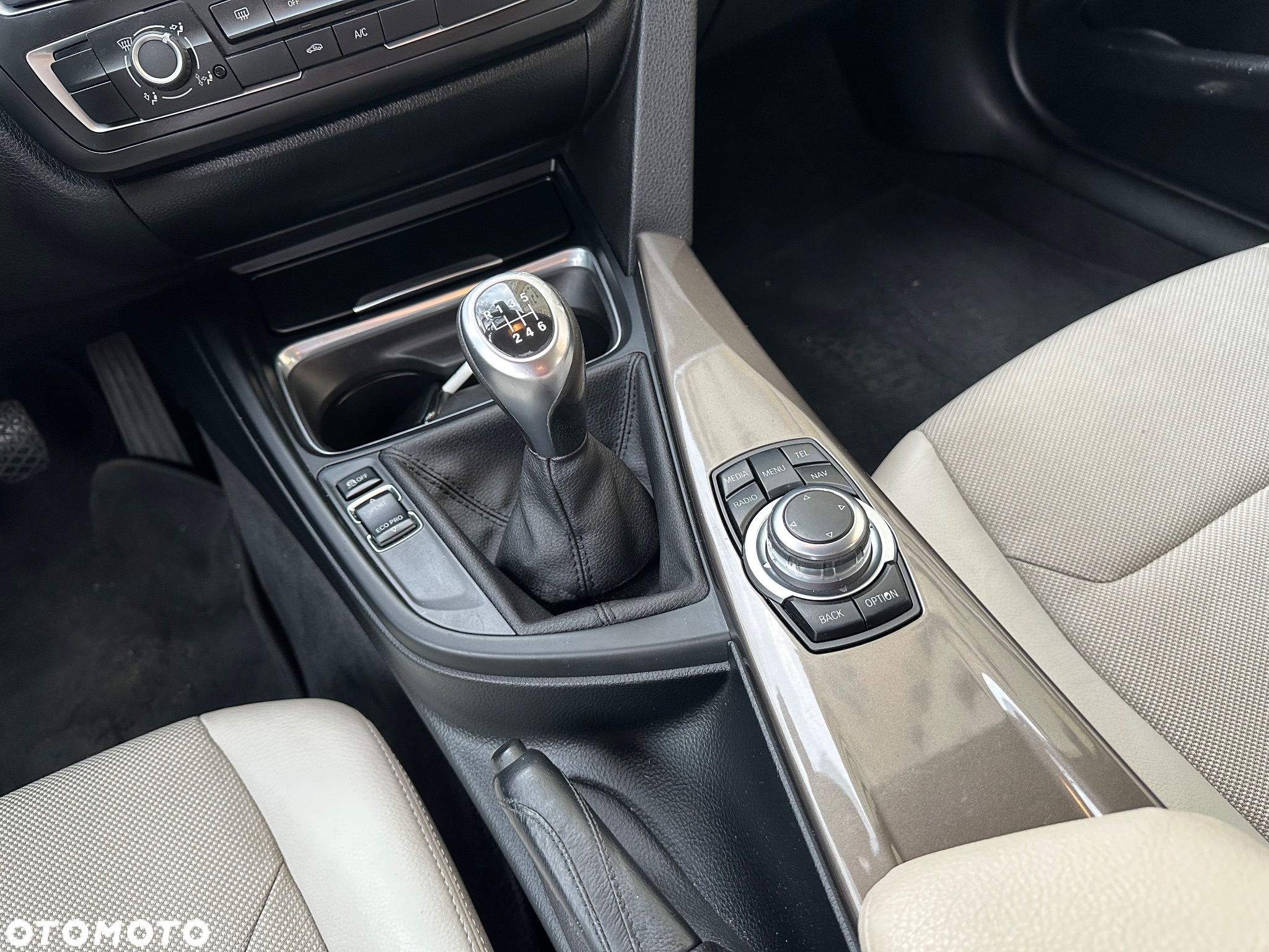 BMW Seria 3 316d Modern Line - 12