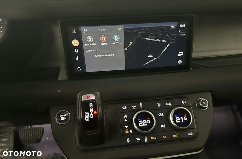 Land Rover Defender 110 D300 X-Dynamic S - 11