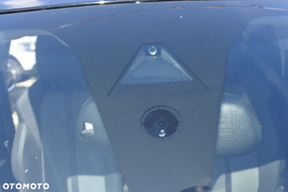 Peugeot 5008 PureTech 130 EAT8 Stop & Start Allure Pack - 38