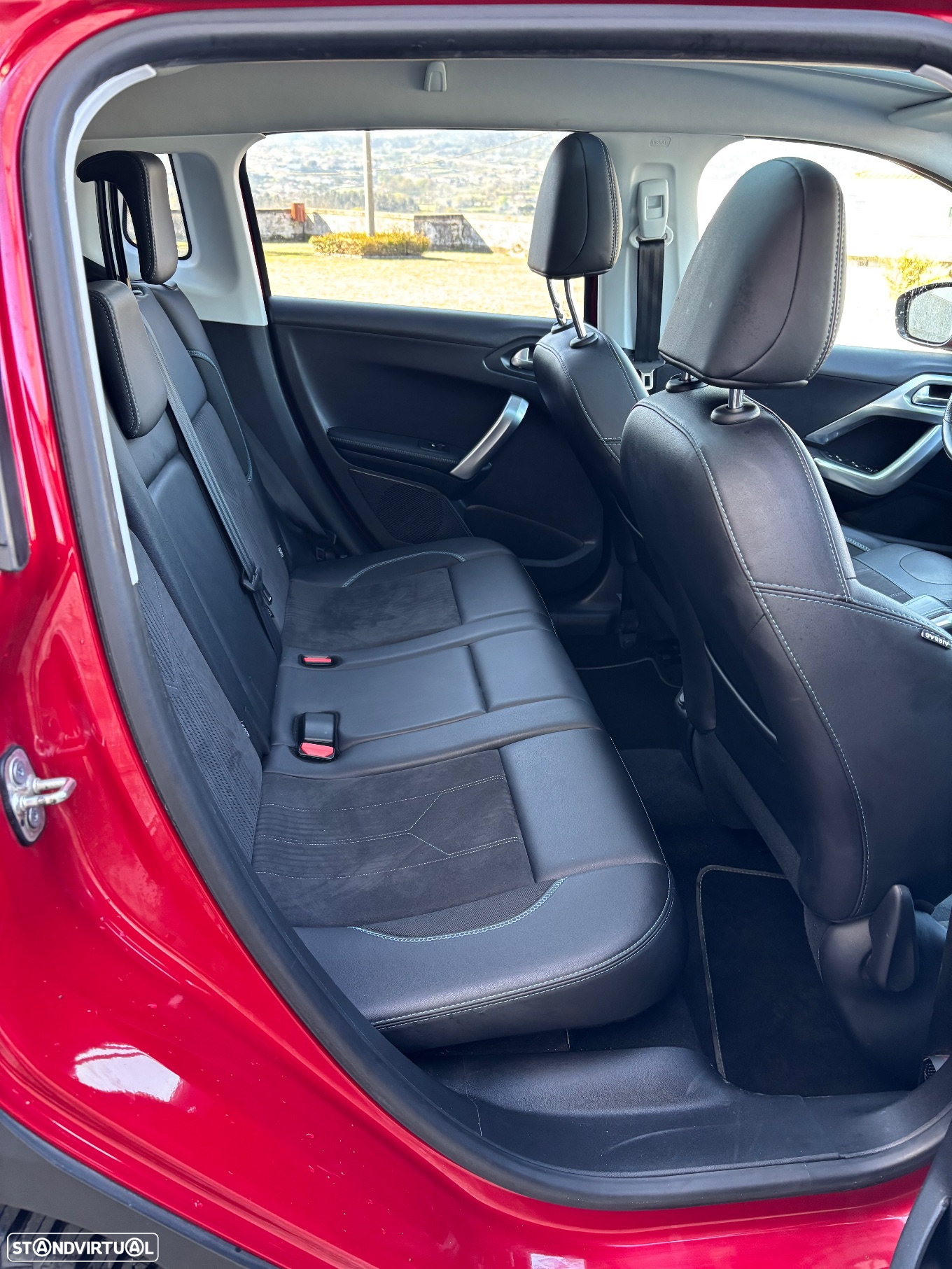 Peugeot 2008 1.2 PureTech Crossway - 11