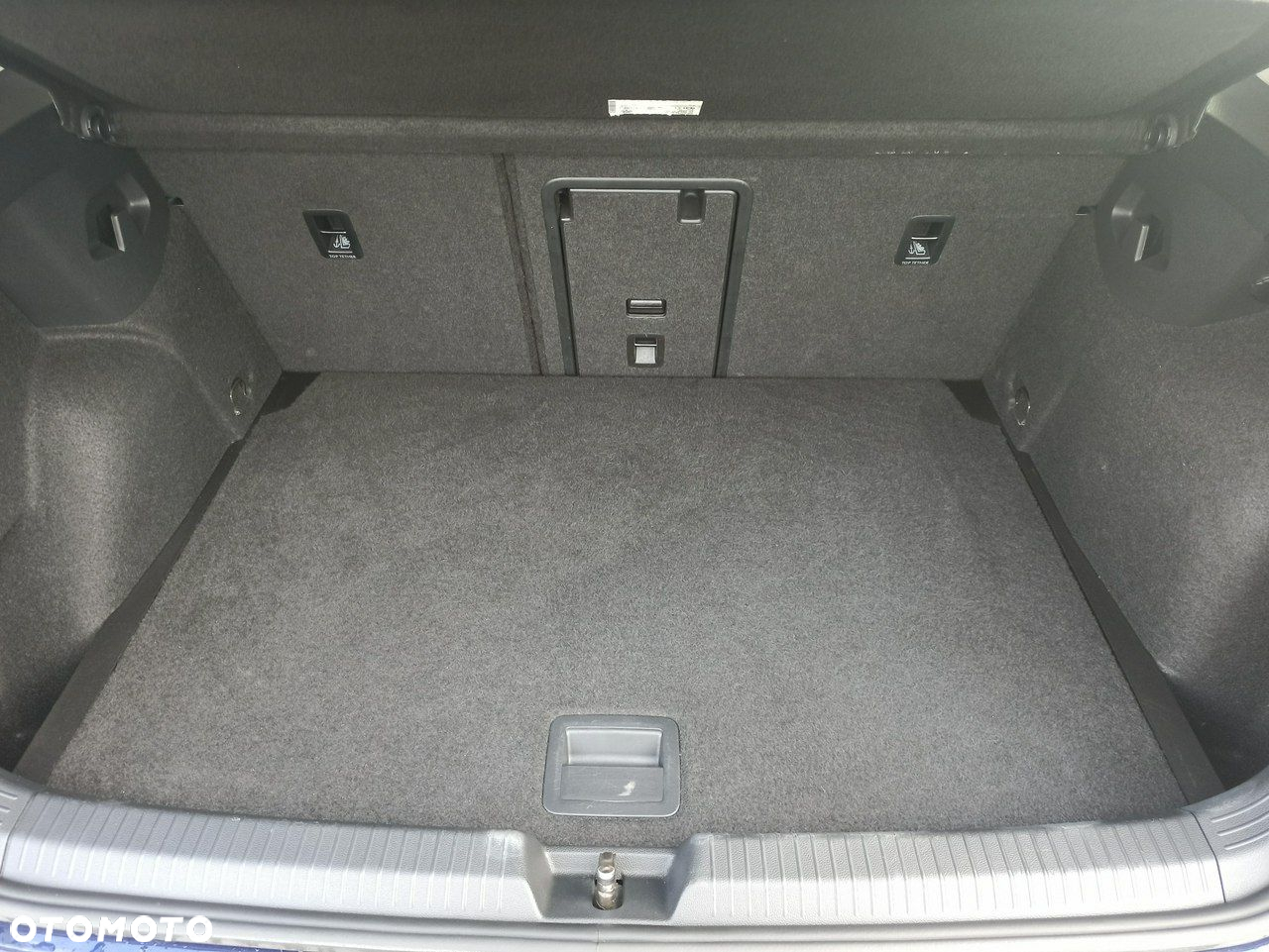 Volkswagen Golf - 7