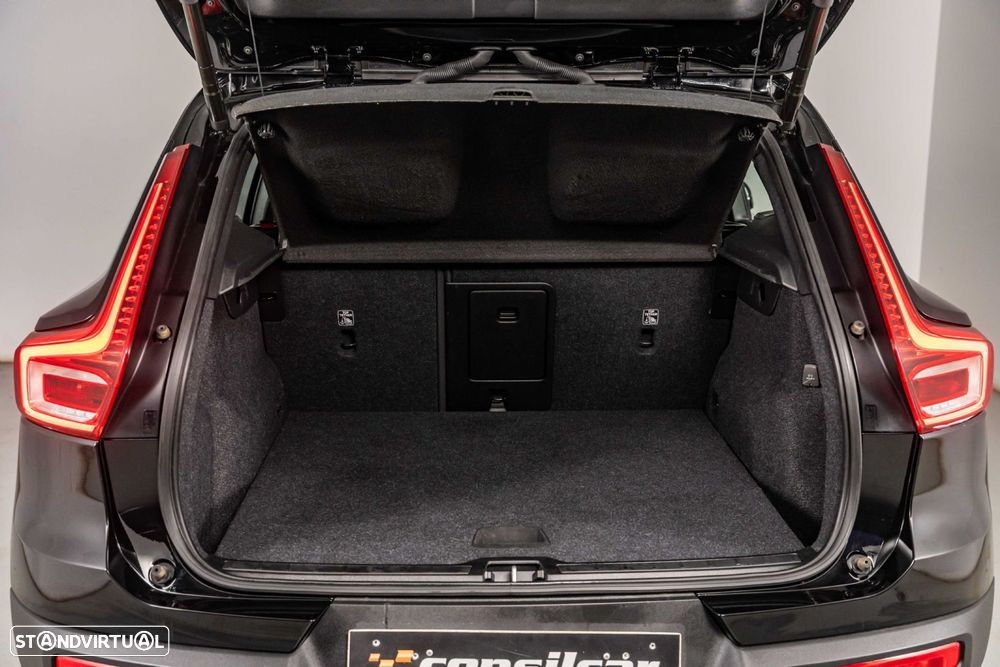 Volvo XC 40 1.5 T4 PHEV Inscription Expression — fotografia 16