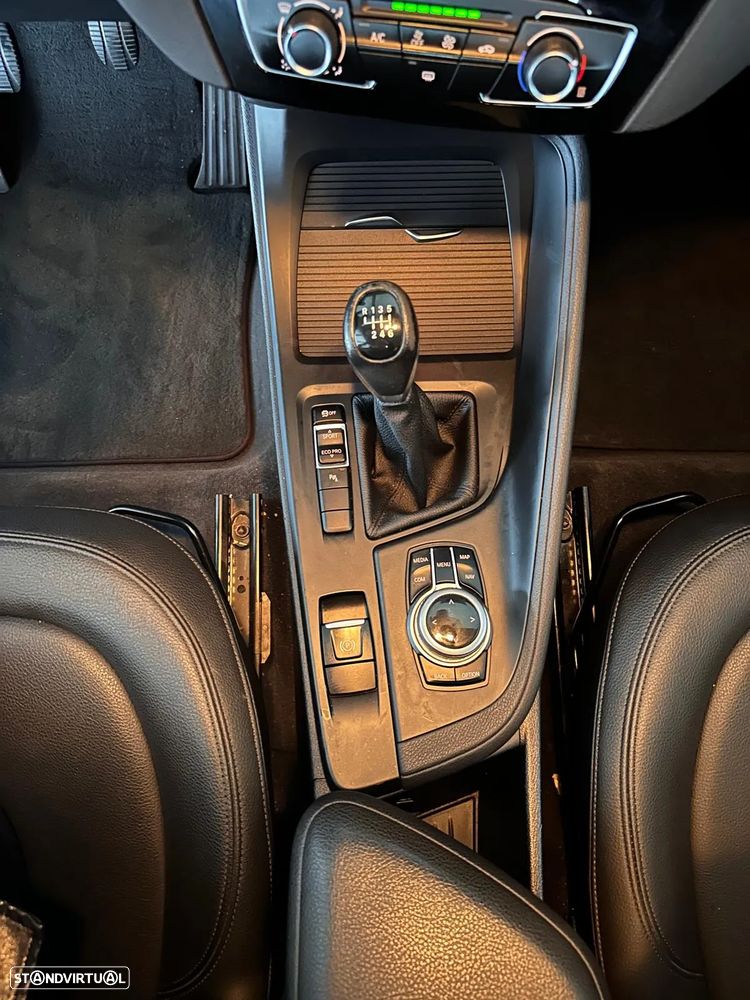 BMW X1 16 d sDrive Line Sport - 17