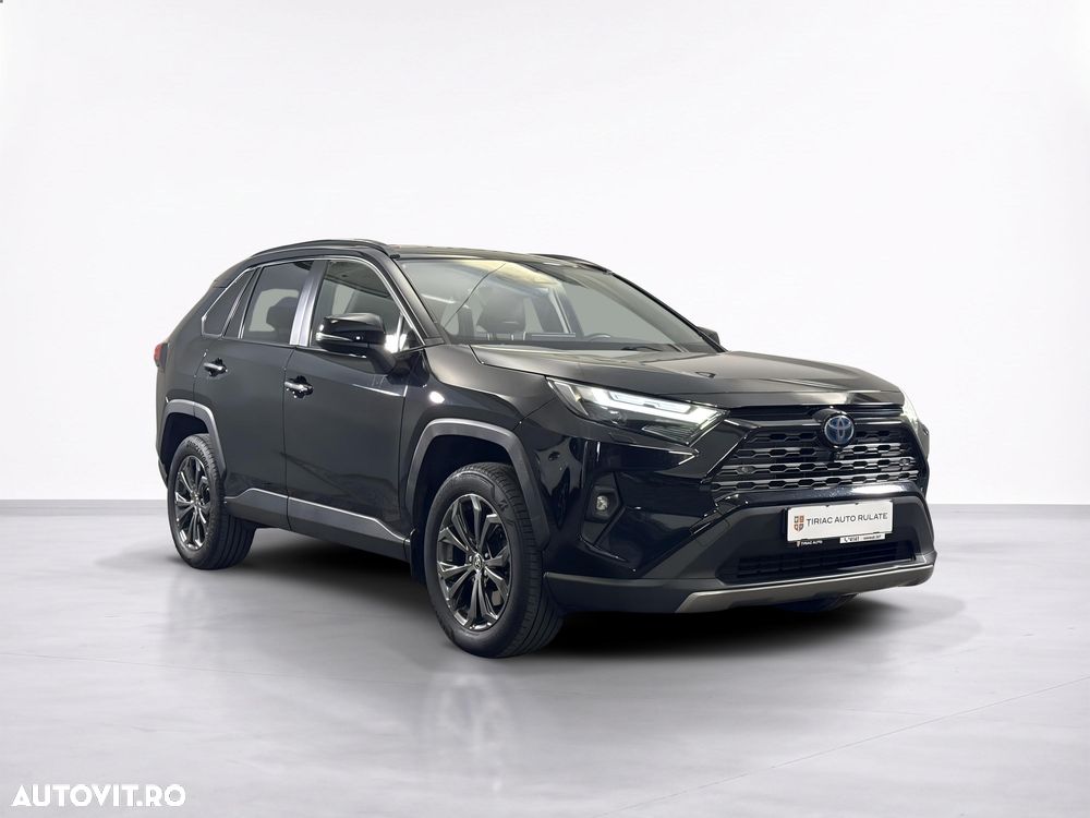 Toyota RAV4 - 8