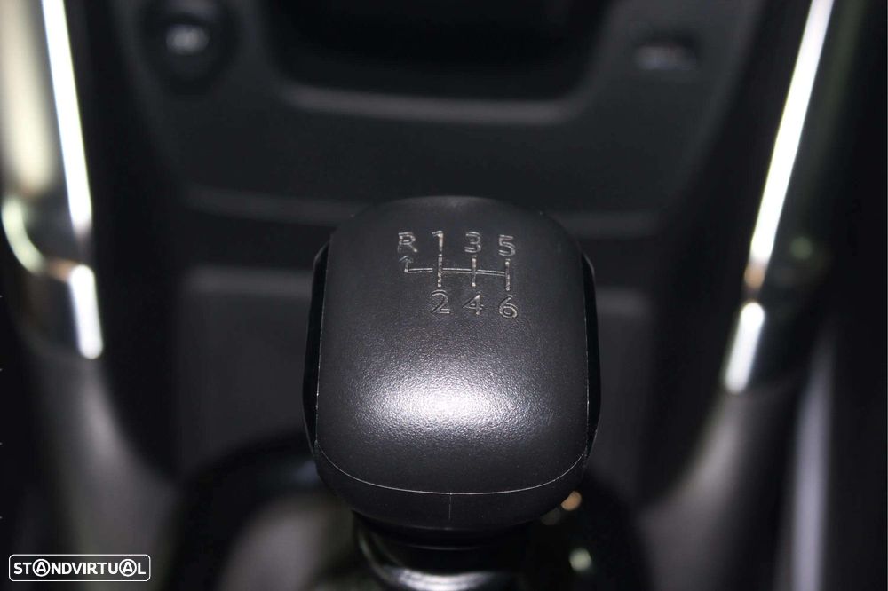 Citroën C3 Aircross PureTech 110 Stop & Start OPF SHINE PACK - 27