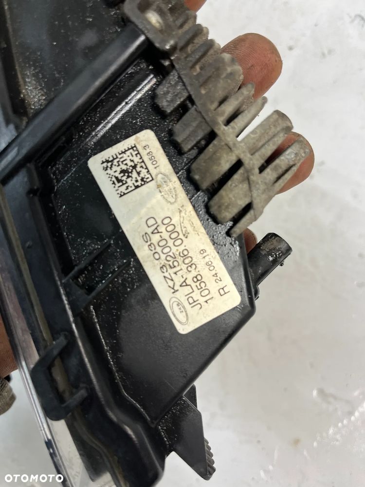 RANGE ROVER VELAR HALOGEN LAMPA PRZECIWMGIELNA LIFT - 4