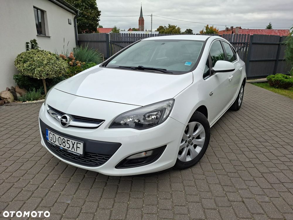 Opel Astra - 3