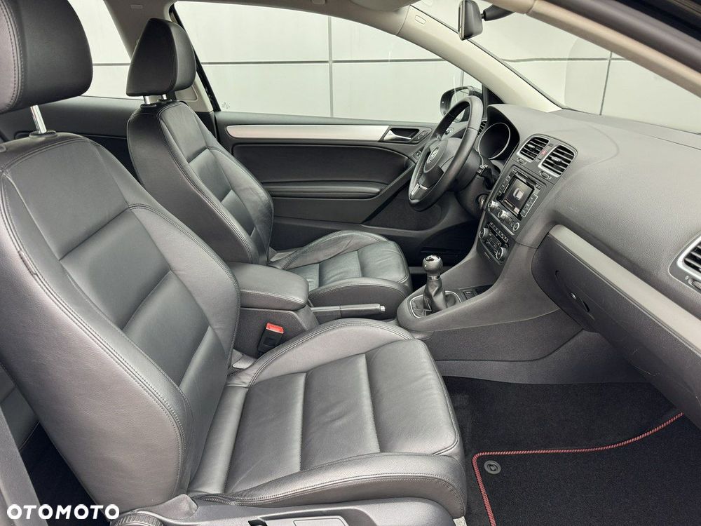 Volkswagen Golf - 19