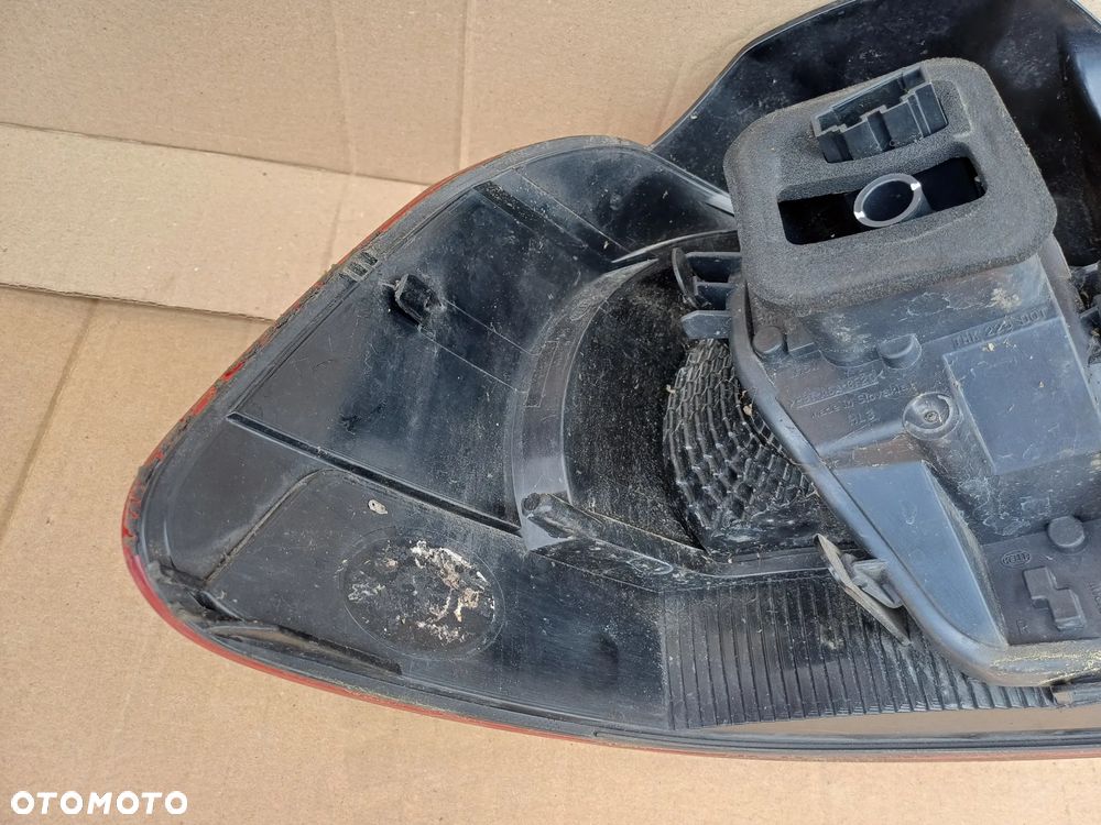 Golf VI HB 5D lampa tył prawa - 12