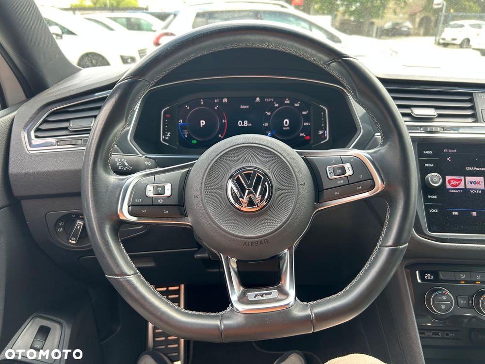 Volkswagen Tiguan 2.0 TDI SCR 4MOTION DSG Highline - 30