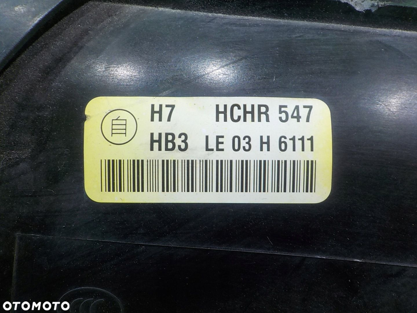 VOLVO C70 II 2.4 B AUT 07r 2D lampa prawa przod 31283042 - 8