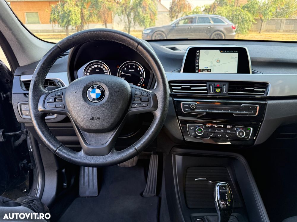 BMW X1 sDrive20i AT - 22
