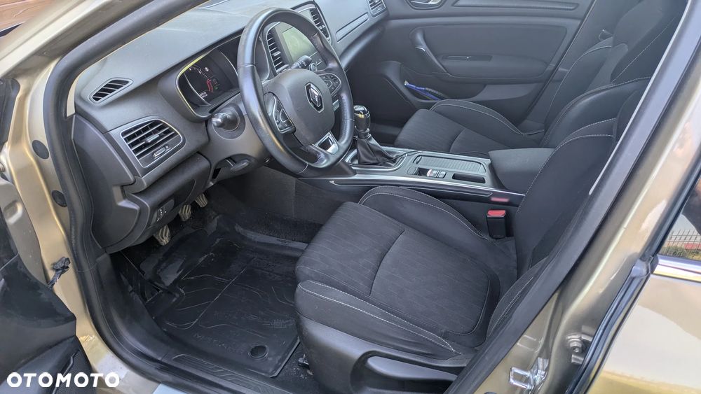 Renault Megane 1.3 TCe FAP Limited - 7