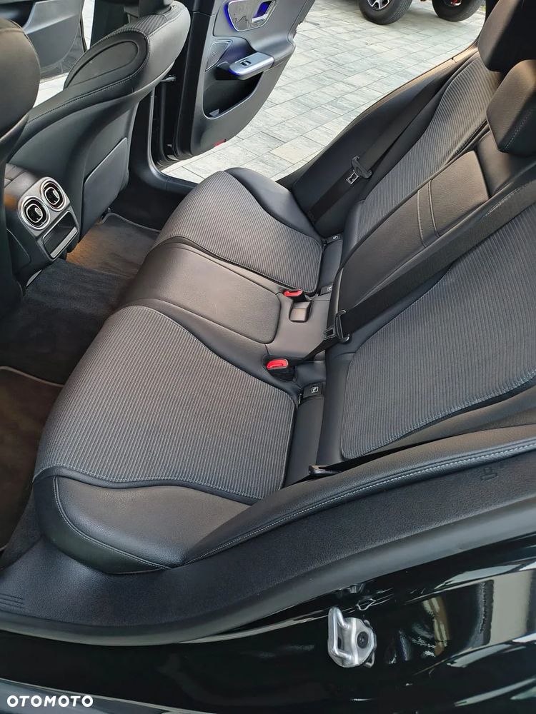 Mercedes-Benz Klasa C 220 d 4Matic T All-Terrain 9G-TRONIC Avantgarde - 38