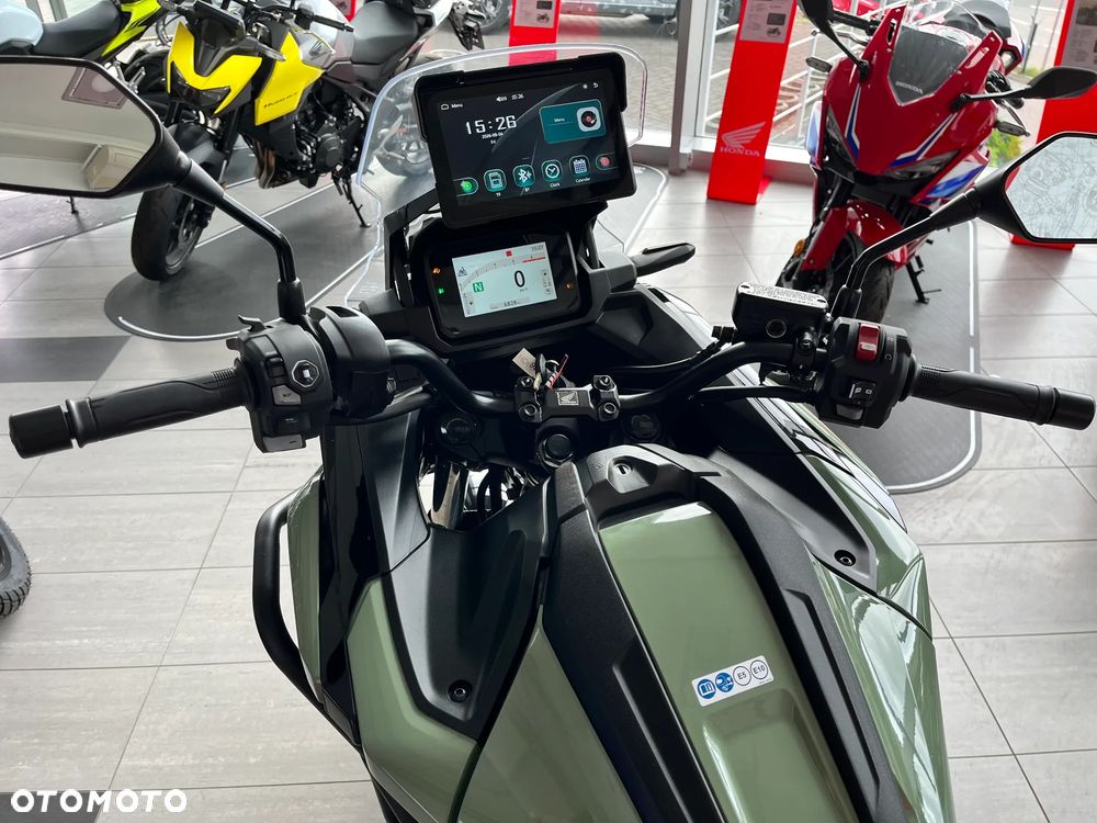 Honda NC - 12