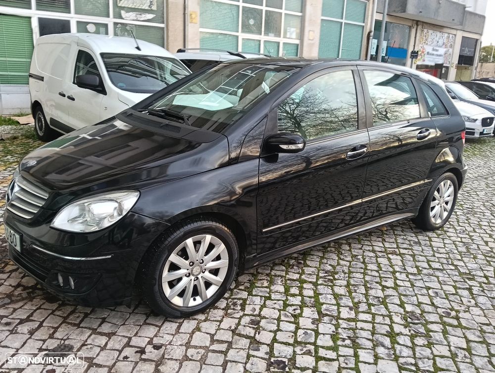 Mercedes-Benz B 200 CDI - 3