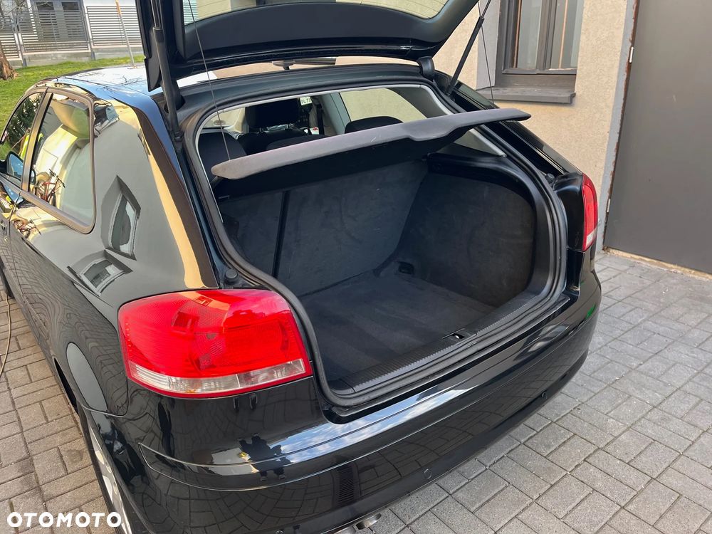 Audi A3 3-drzwiowe 2.0 TDI DPF Ambition - 8