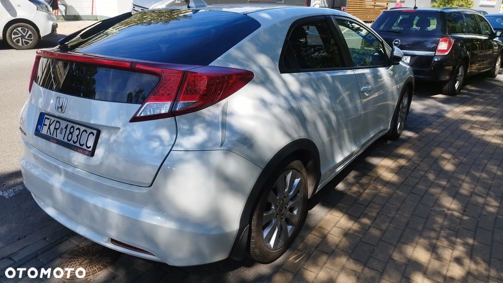 Honda Civic 1.6 i-DTEC Style Edition - 9
