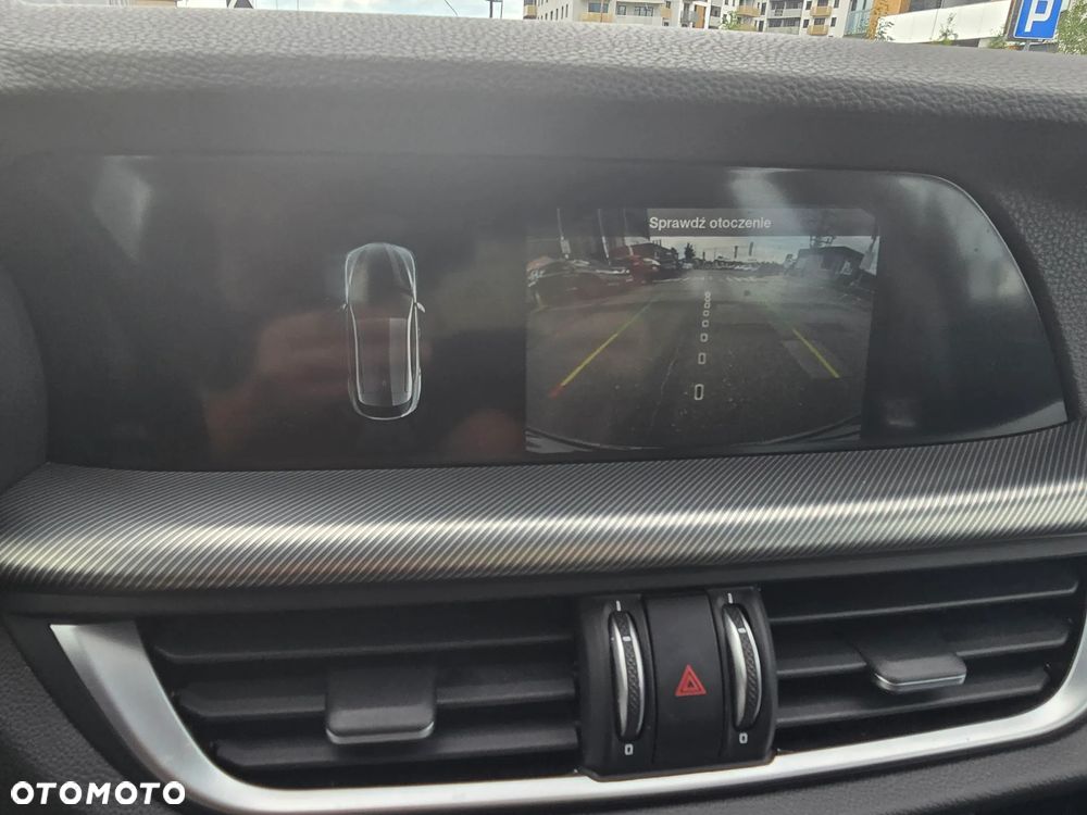 Alfa Romeo Stelvio 2.0 Turbo Sprint Q4 - 24