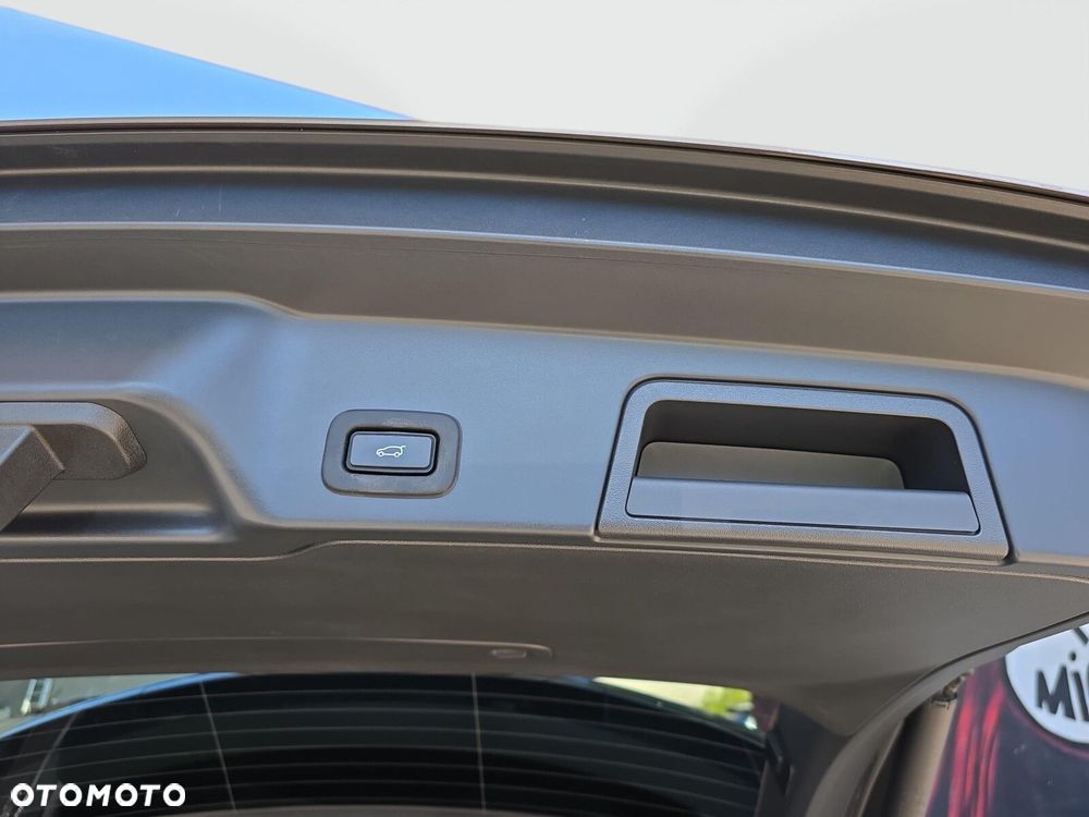 Land Rover Range Rover Evoque 2.0 P200 mHEV S - 29