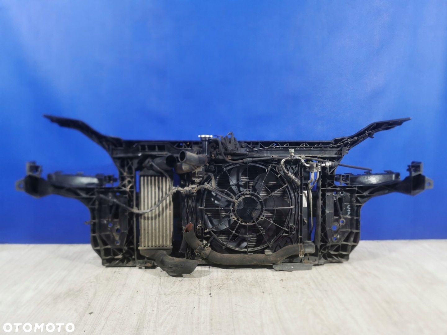 Hyundai I20 I 20 PB 08/12 wzmocnienie pas chłodnice 1.4 Diesel - 3