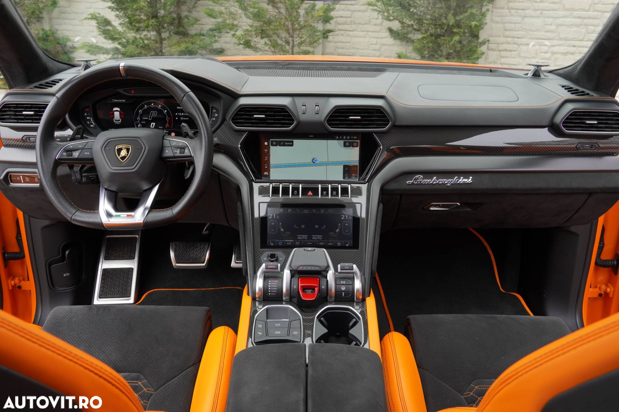 Lamborghini URUS Standard - 28