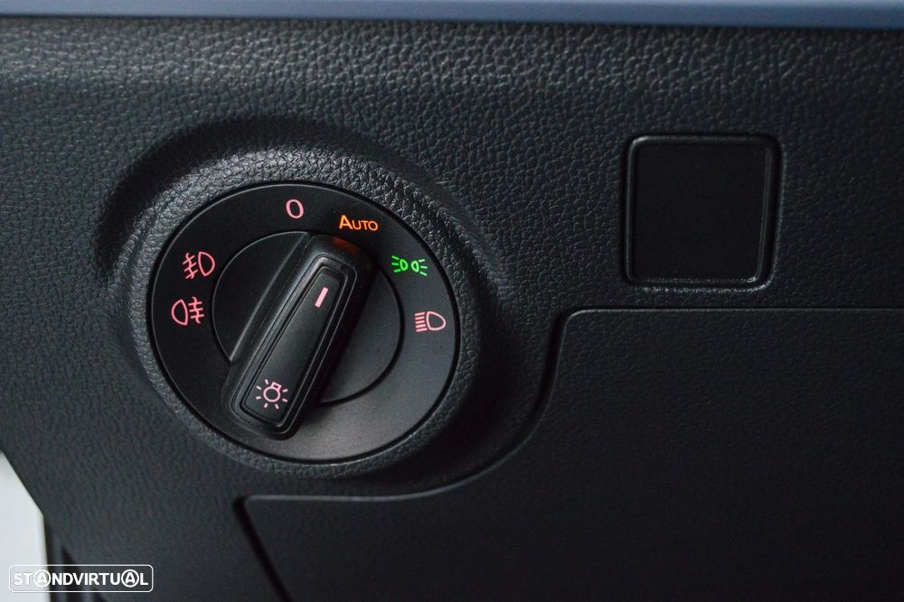 SEAT Arona 1.0 TSI FR - 29