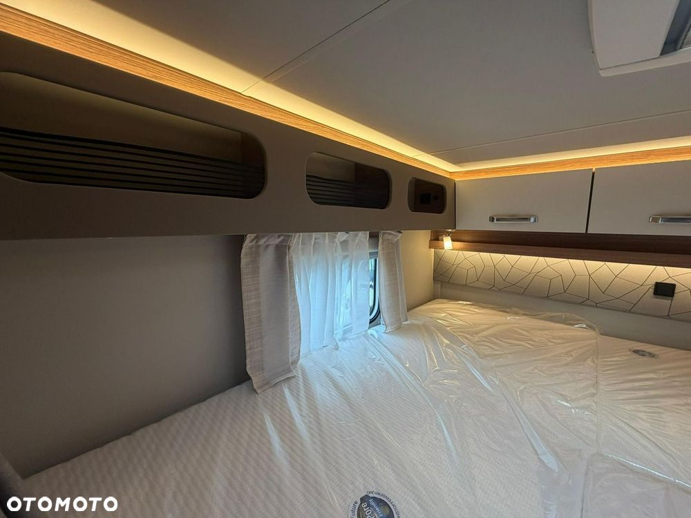 Weinsberg CaraCompact Suite MB 640 MEG - 27