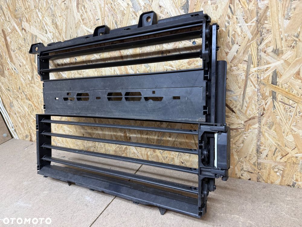 ROLETA ŻALUZJA POWIETRZA KIEROWNICA OPEL MOKKA B CORSA F 5877R1001A 1138316XX - 2