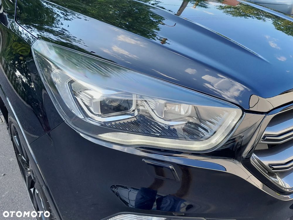 Ford Kuga 1.5 EcoBoost 2x4 ST-Line - 2