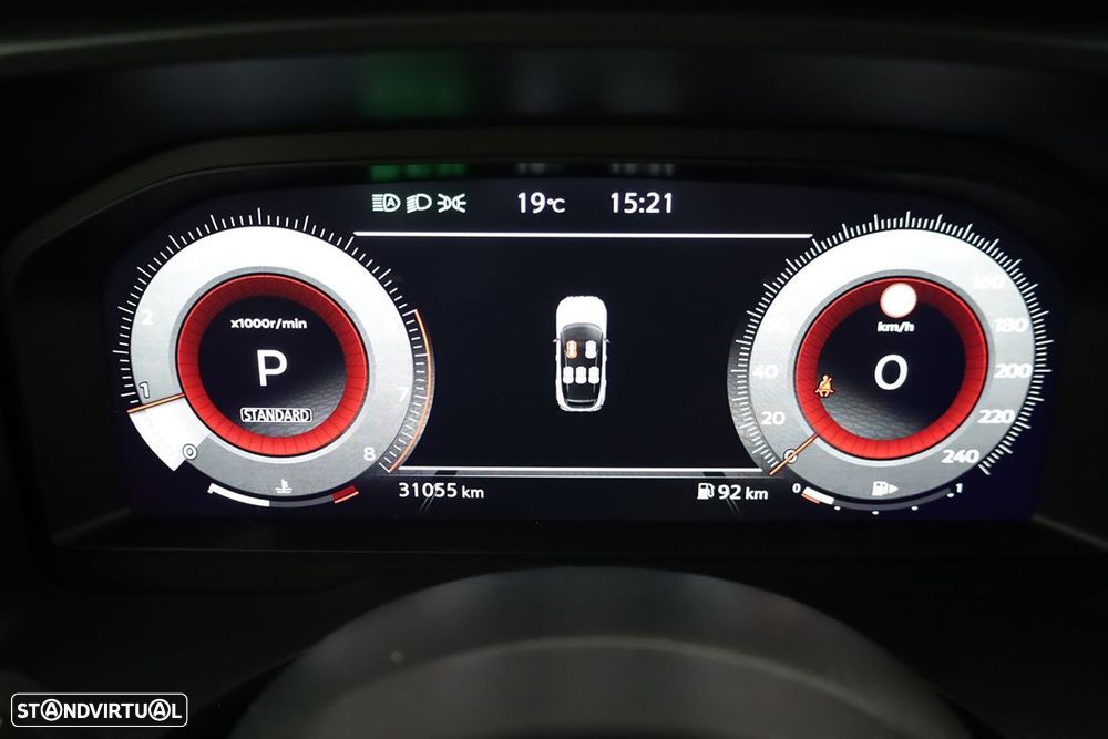 Nissan Qashqai 1.3 DIG-T N-Connecta Xtronic - 16