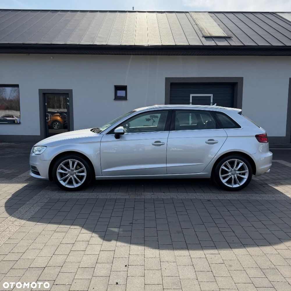 Audi A3 Sportback - 5