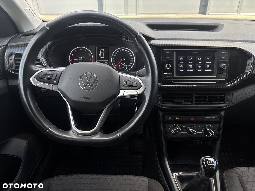 Volkswagen T-Cross - 15